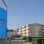 Hotel Hostin 3*