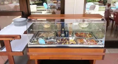 מלון Hostin פורץ