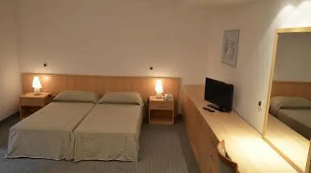 Hostin Hotel