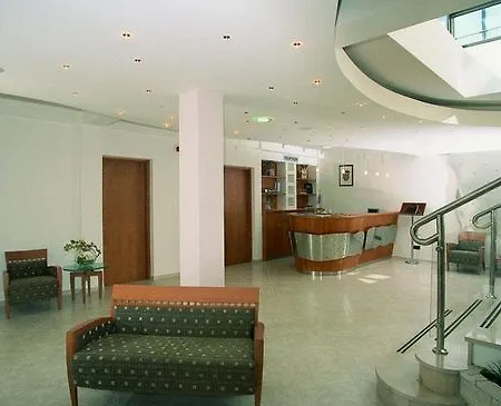 Hostin Hotel