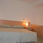 Hostin Hotel 3*